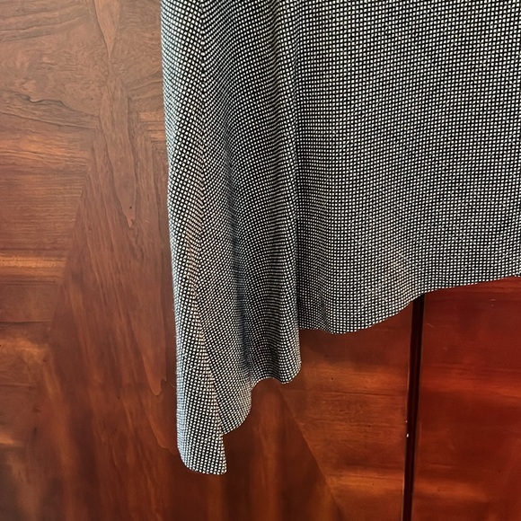 The Wrights Asymmetrical Skirt- Size 4- New without Tags - Picture 2 of 7